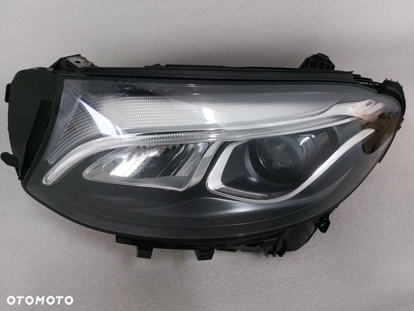 Lampa lewa Mercedes W253 GLC