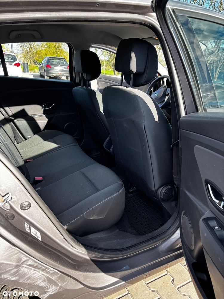 Renault Megane - 8