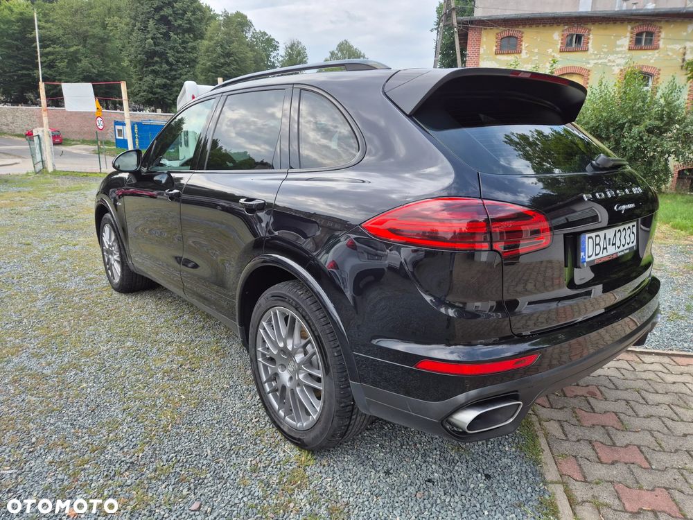 Porsche Cayenne Diesel Platinum Edition - 11