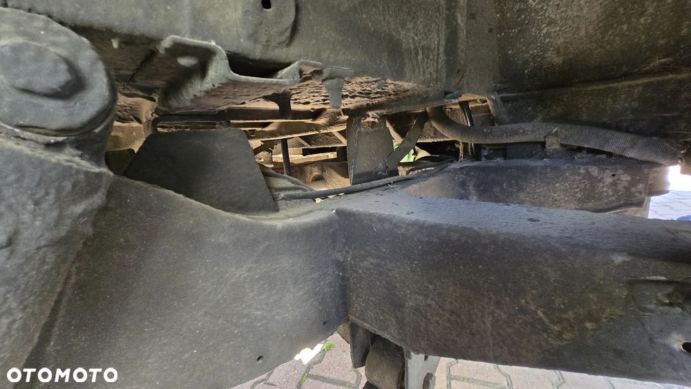 Land Rover Inny - 14