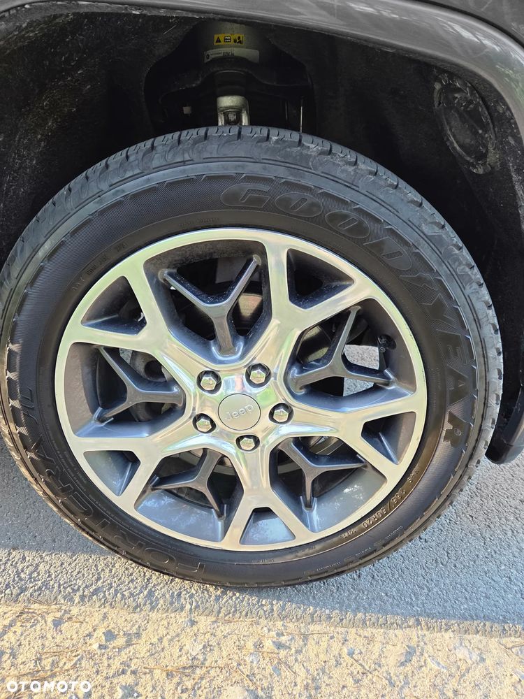 Jeep Grand Cherokee 3.6 V6 Overland - 16