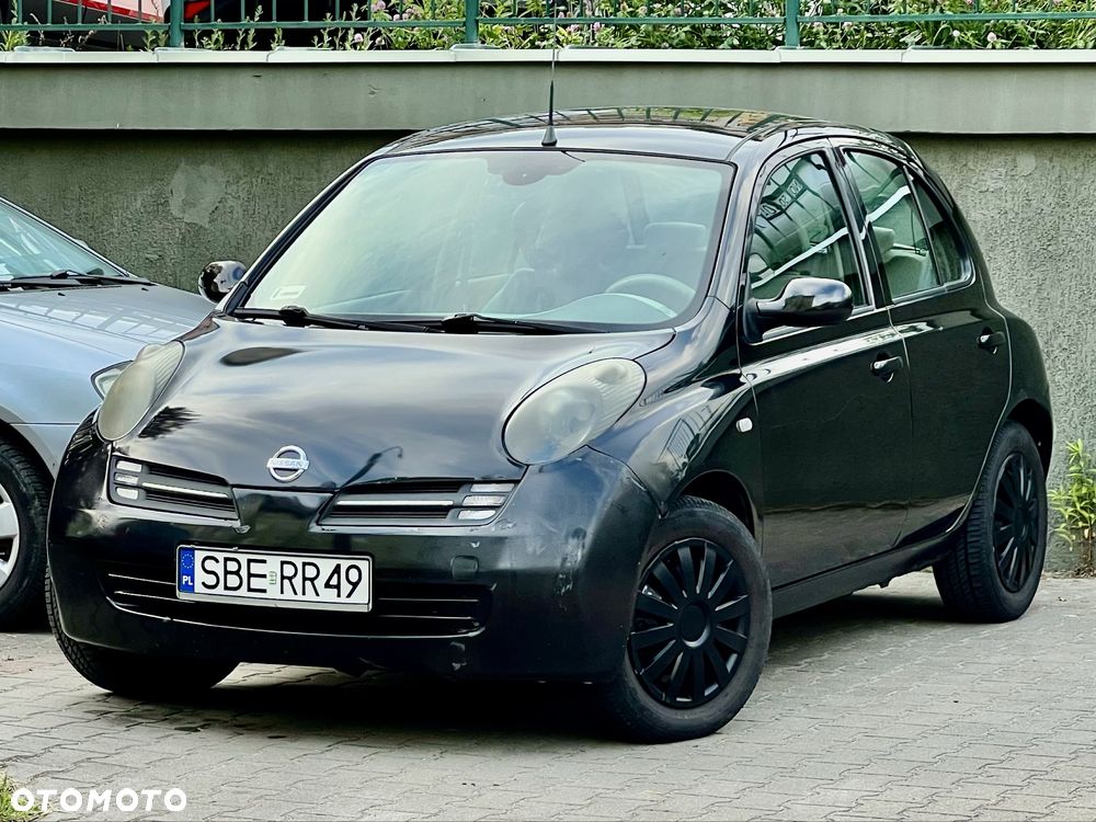 Nissan Micra - 1
