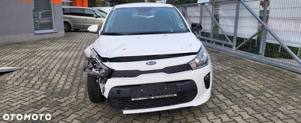 Kia Rio - 2