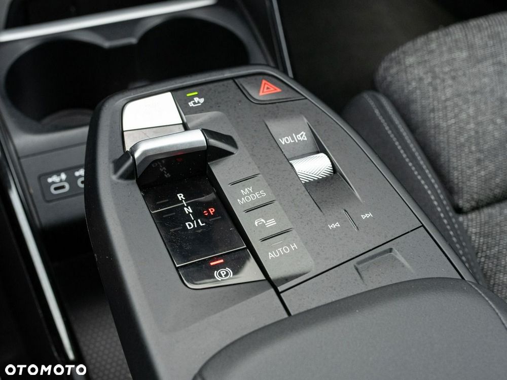 BMW X1 sDrive18d - 16