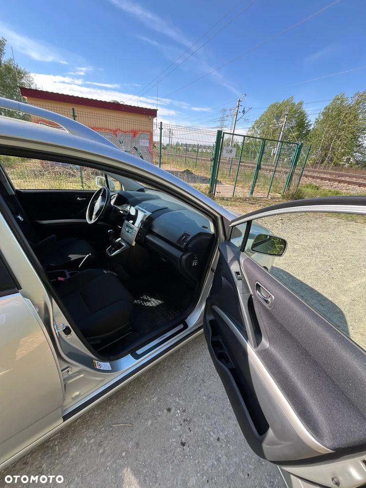 Toyota Corolla Verso 1.8 Sol - 5