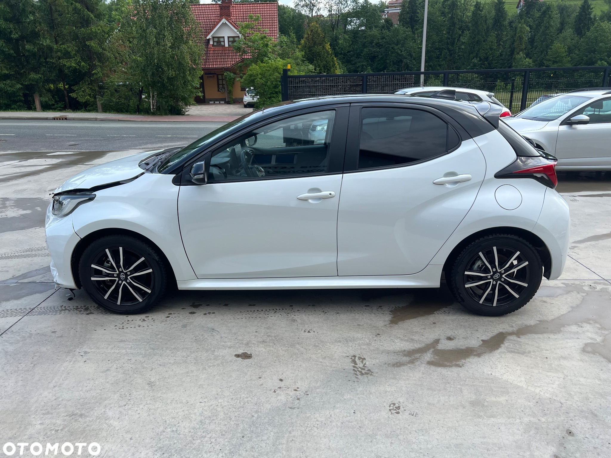Toyota Yaris Hybrid 1.5 Comfort - 8