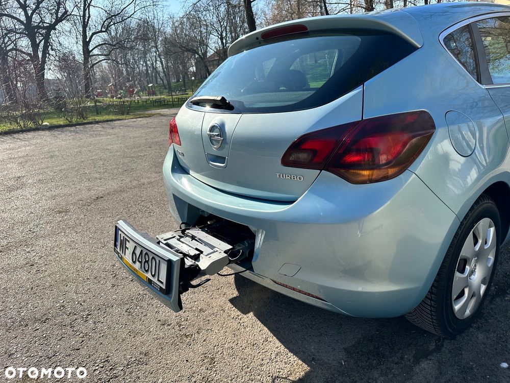 Opel Astra 1.4 T Cosmo - 15