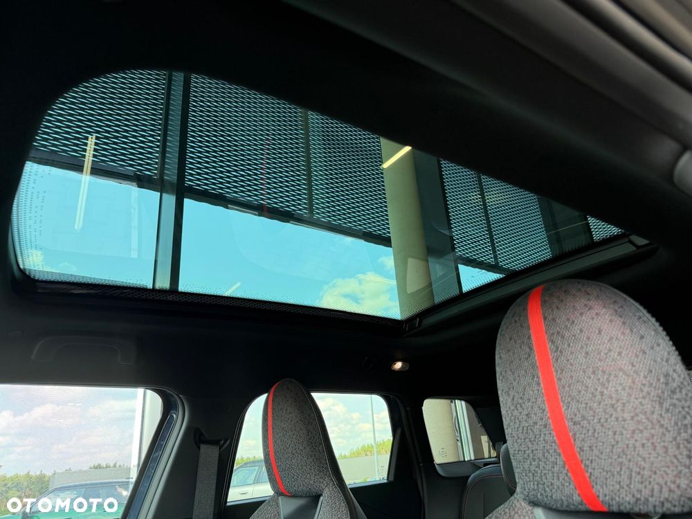 MINI Aceman E John Cooper Works Trim - 9