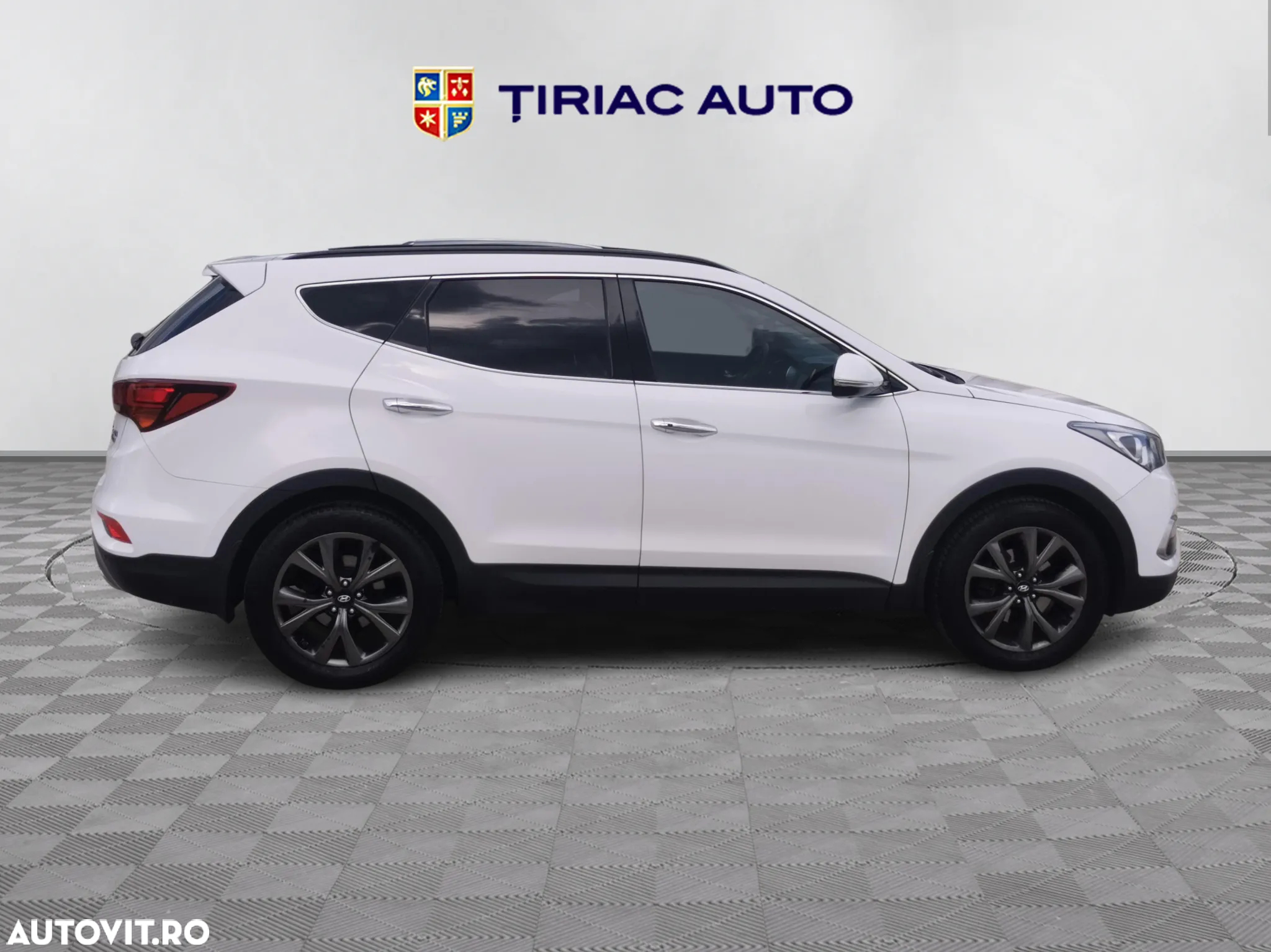 Hyundai Santa Fe 2.2 CRDi 4WD AT Luxury Pack - 7