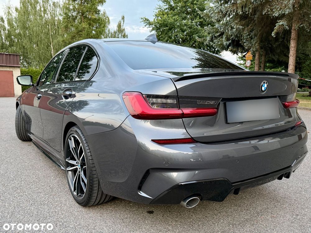 BMW Seria 3 318d M Sport Shadow - 2