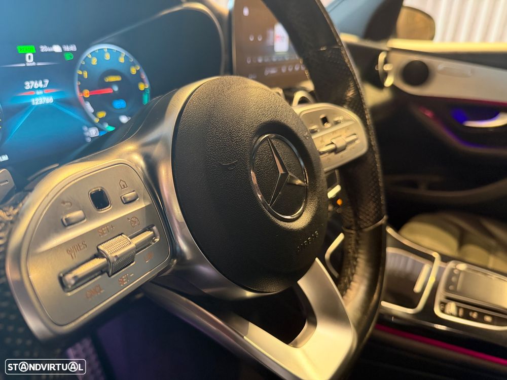 Mercedes-Benz GLC 300 de Coupe 4Matic 9G-TRONIC AMG Line - 42