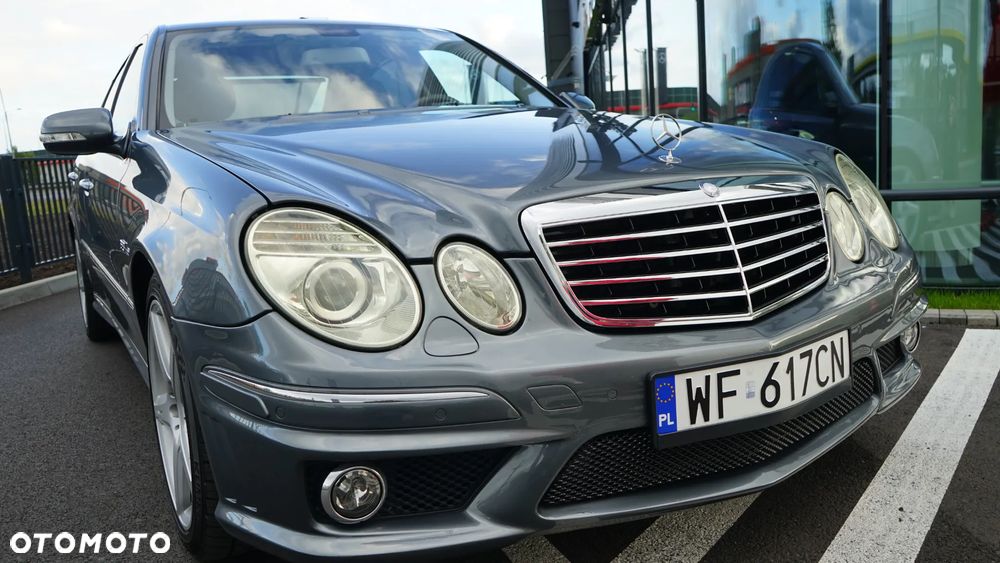 Mercedes-Benz Klasa E 63 AMG 7G-TRONIC - 8