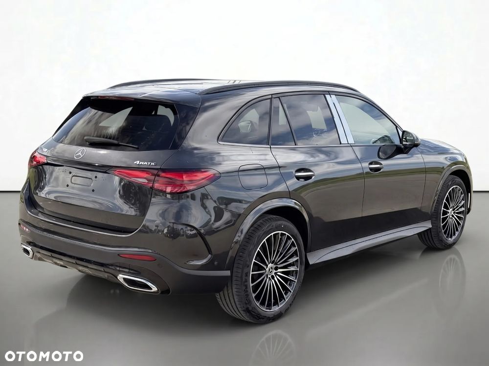 Mercedes-Benz GLC - 7
