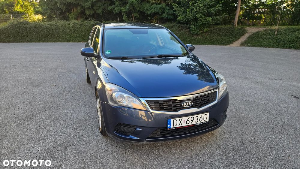 Kia Ceed - 6