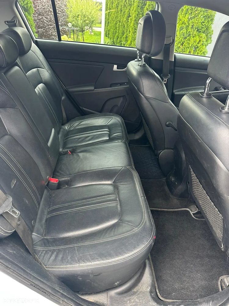 Kia Sportage 2.0 CRDI XL AWD - 23