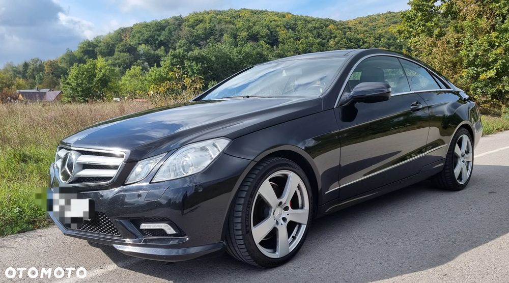 Mercedes-Benz Klasa E 500 - 9