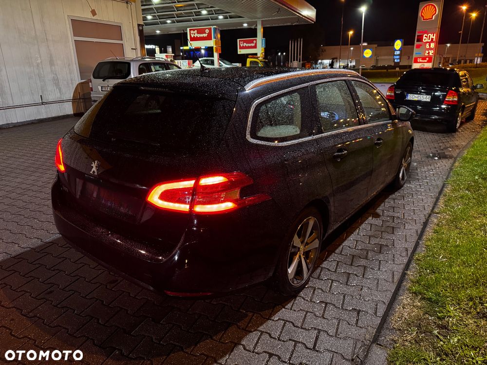 Peugeot 308 130 e-THP Stop & Start Allure - 8