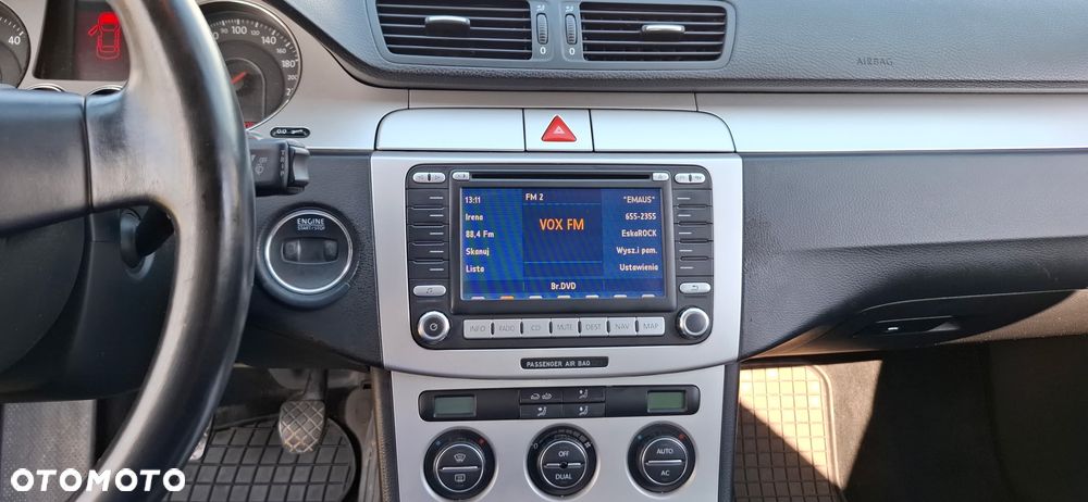 Volkswagen Passat 2.0 TDI DPF Comfortline - 13