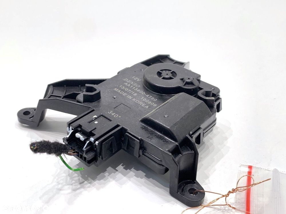 SILNIK NAGRZEWNICY  FORD FOCUS IV Turnier (HP) 2018 - 2022 2.0 EcoBlue 110 kW [150 KM] olej - 1