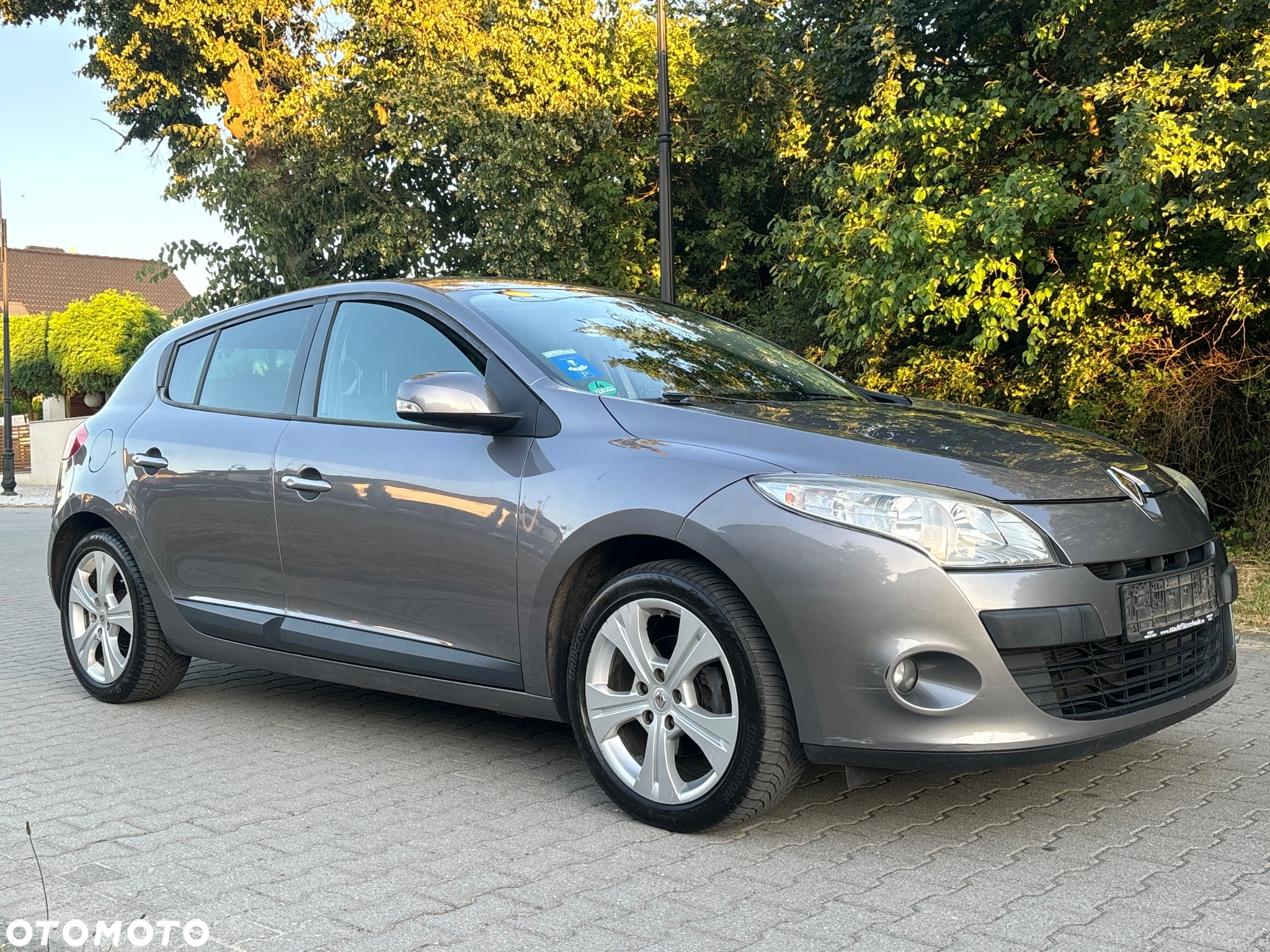 Renault Megane 1.6 16V 110 Dynamique - 3