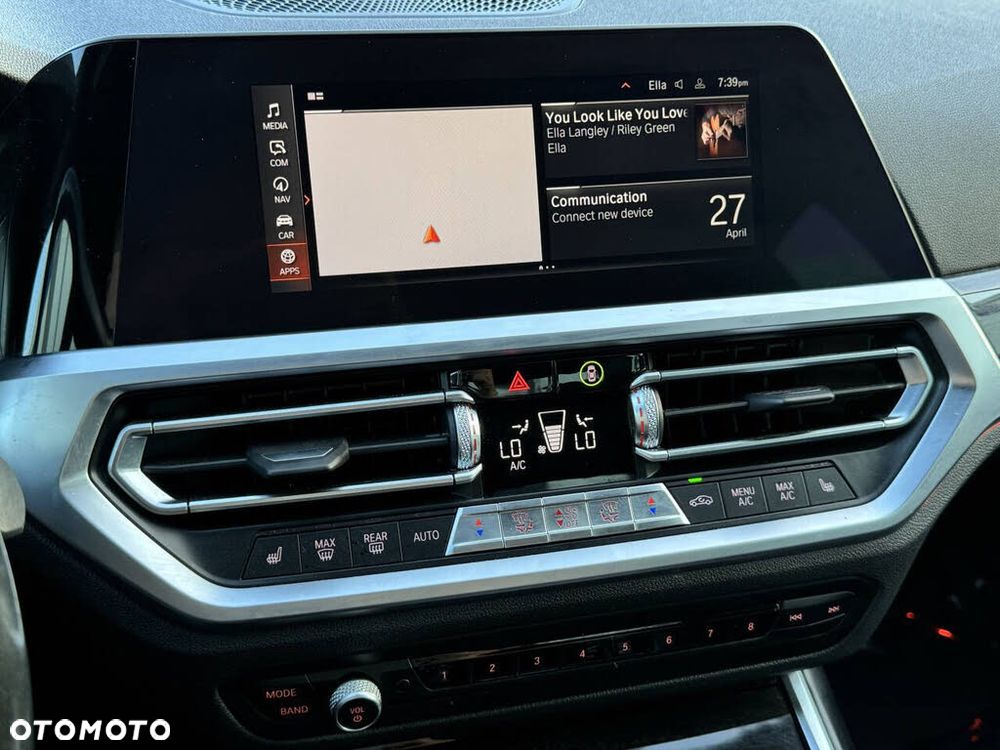 BMW Seria 3 330i M Sport sport - 22