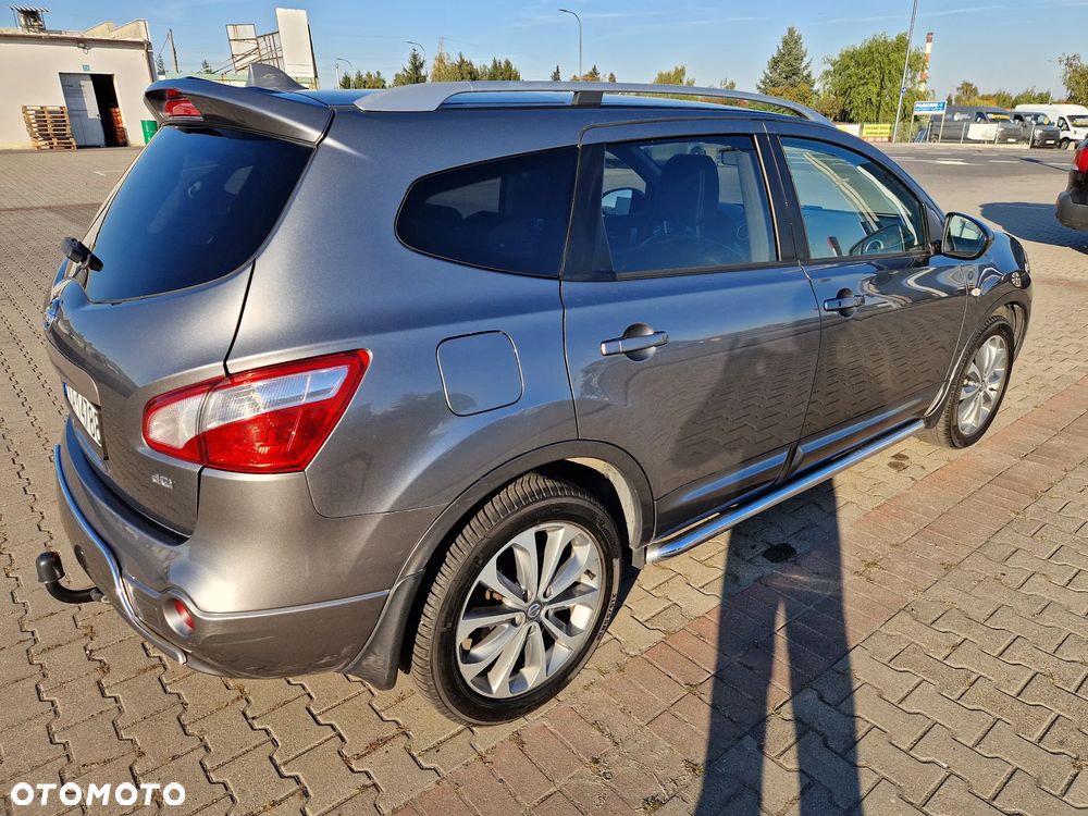 Nissan Qashqai+2 - 19