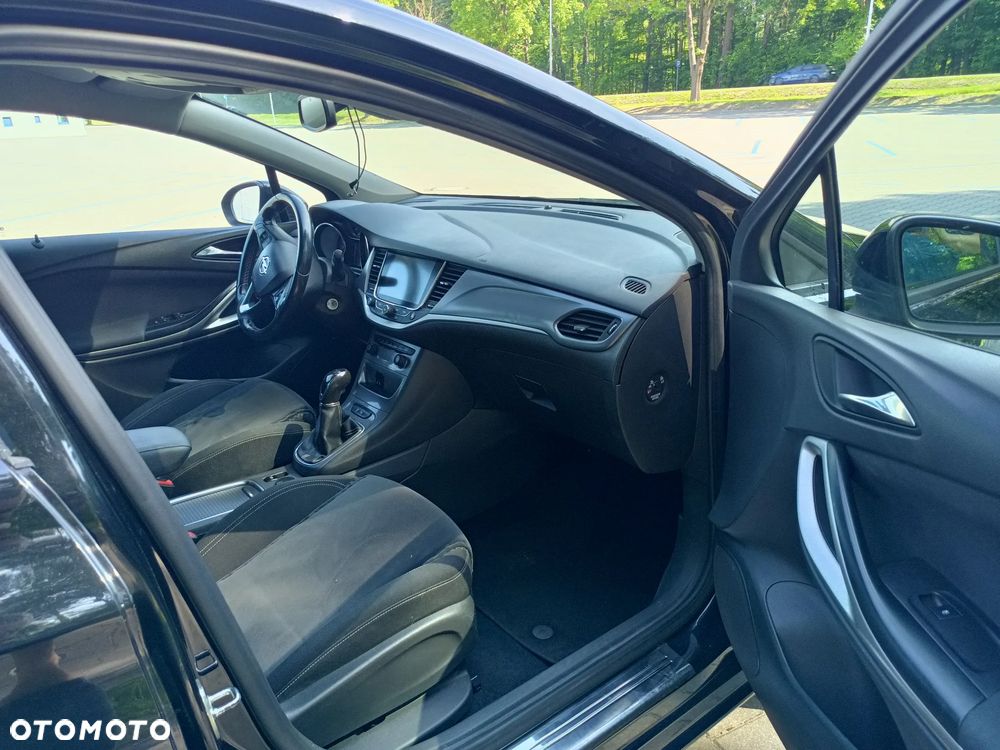 Opel Astra 1.6 CDTI Dynamic - 10