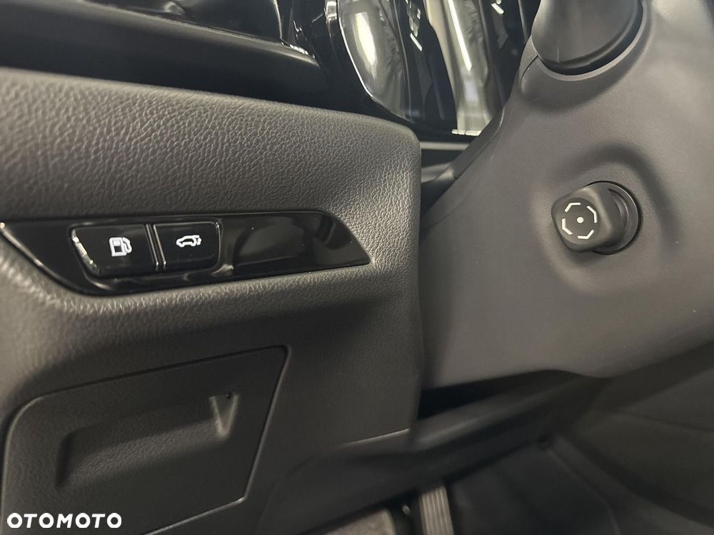 Lexus NX - 15