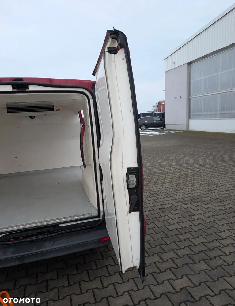 Renault Trafic - 10