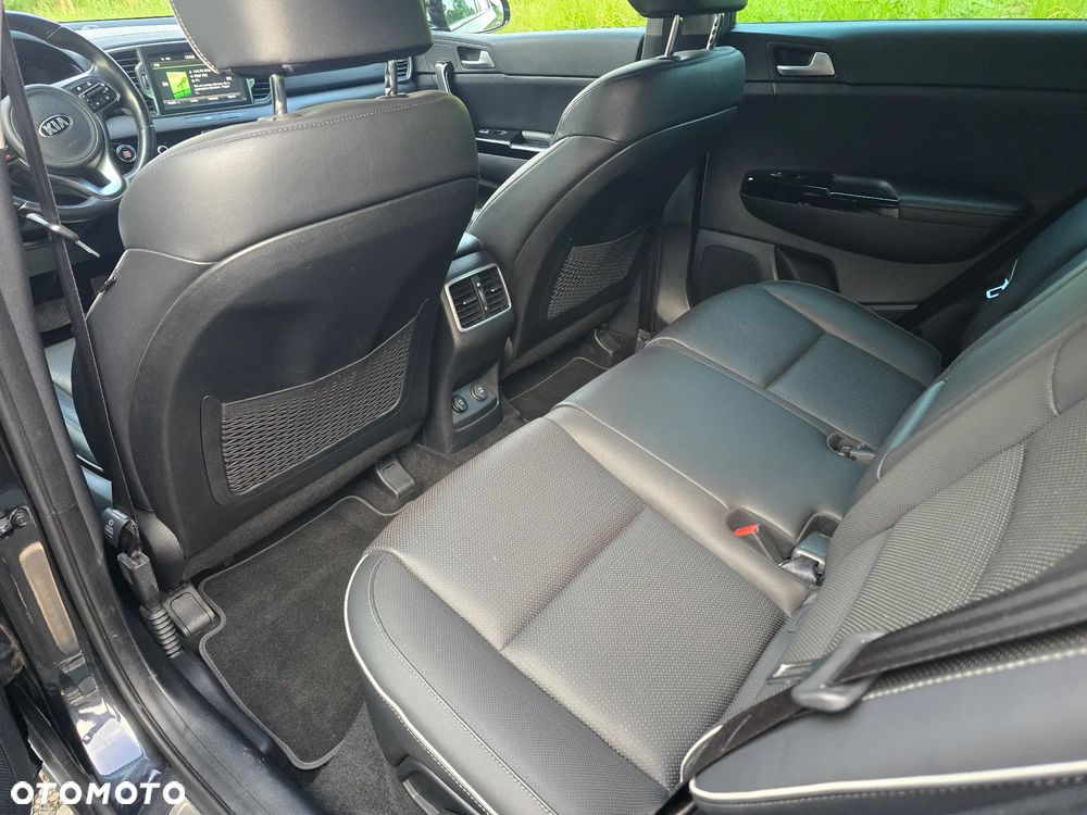 Kia Sportage 2.0 CRDI AWD VISION - 22