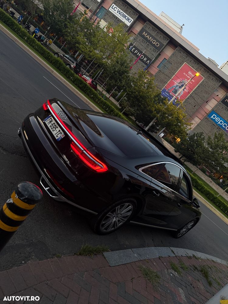 Audi A8 - 2