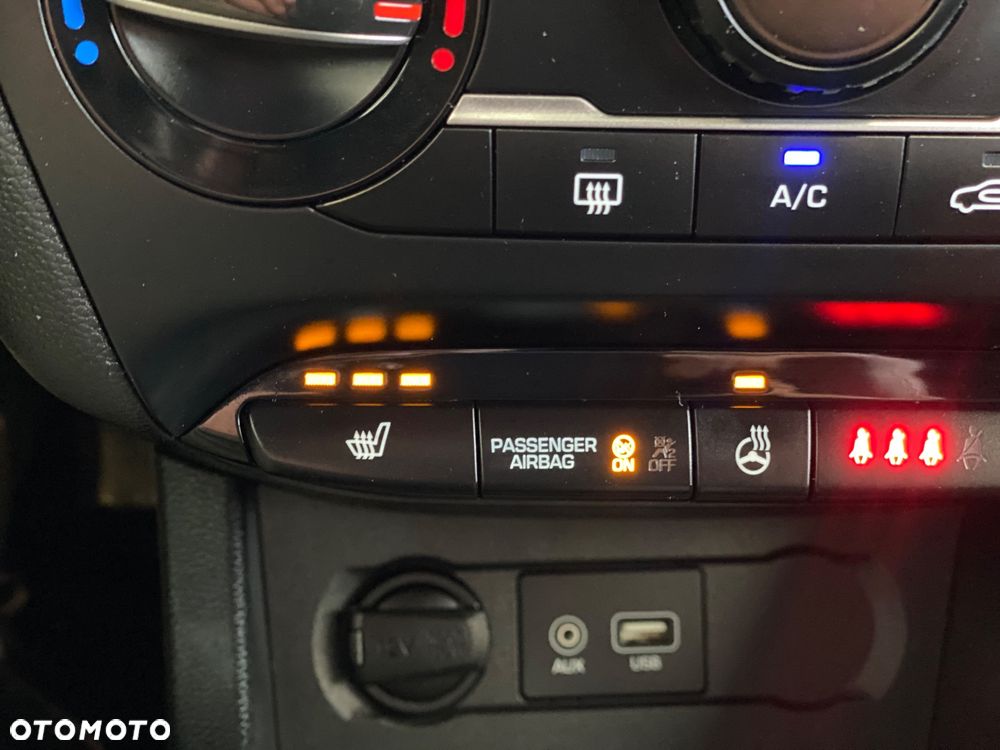 Hyundai i20 blue 1.0 T-GDI Passion Plus - 32