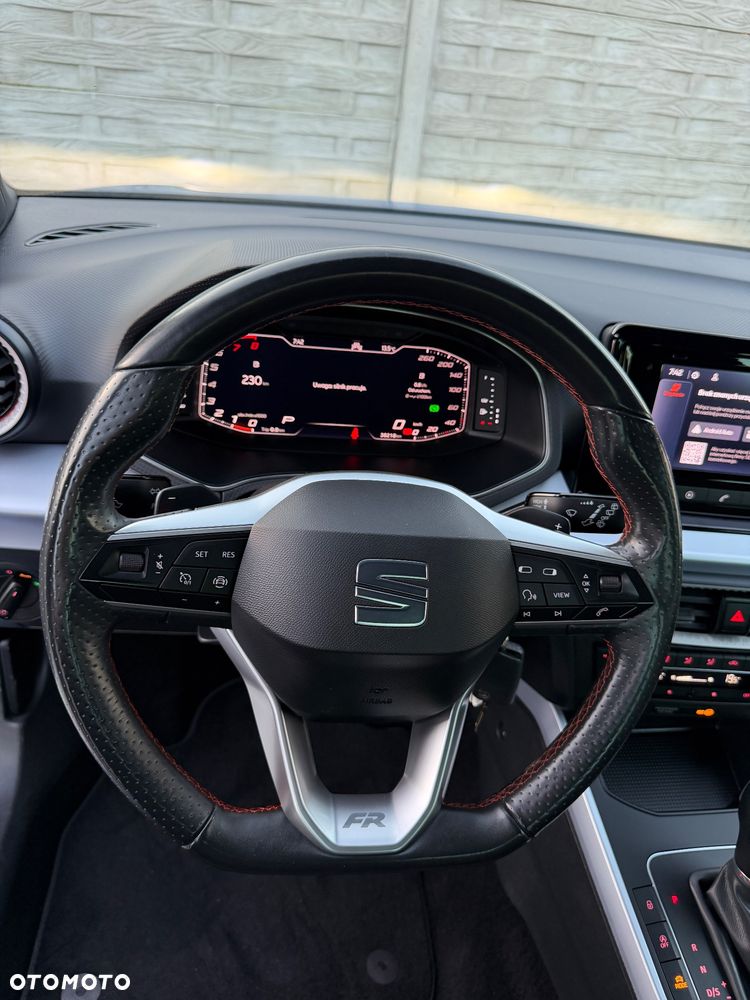 Seat Arona 1.0 TSI OPF DSG Fast Lane FR BEATS - 32