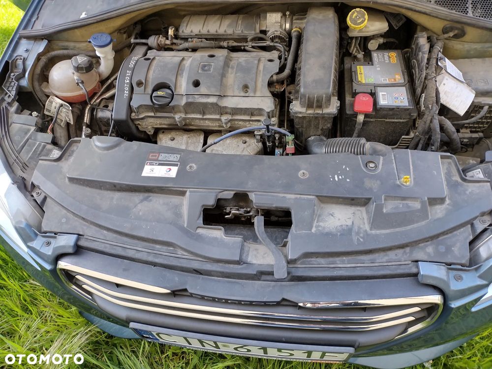 Peugeot 301 1.6 VTi Allure EU6 - 10