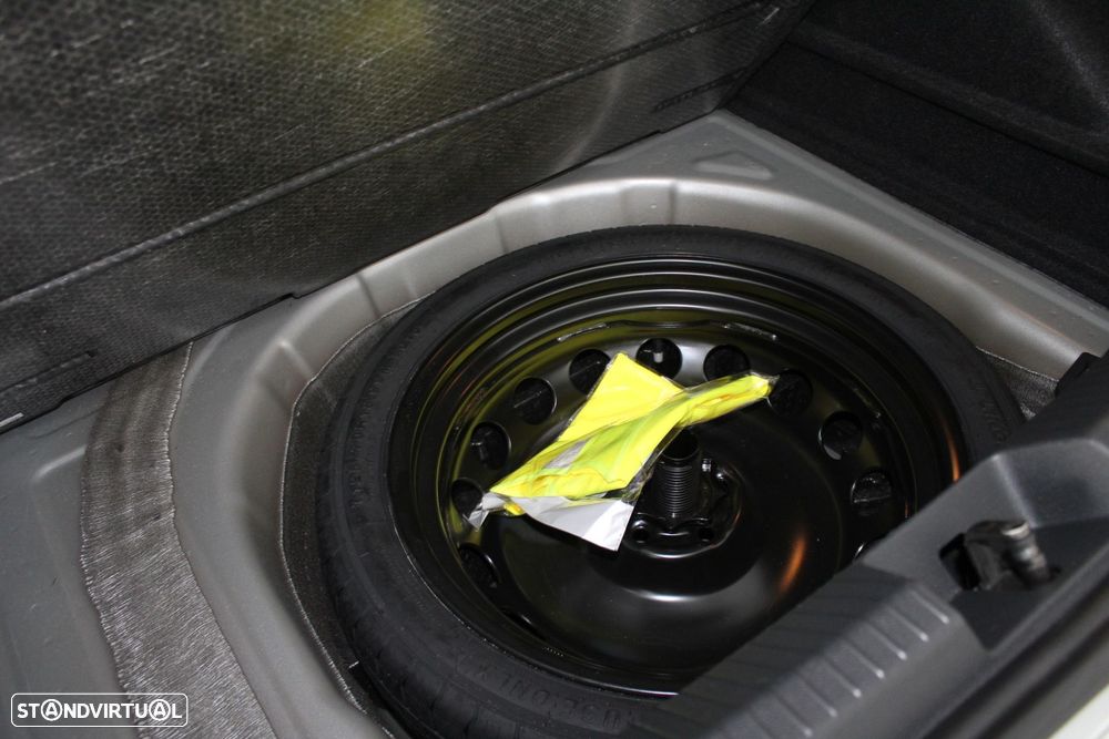 VW Taigo 1.0 TSI Urban - 15