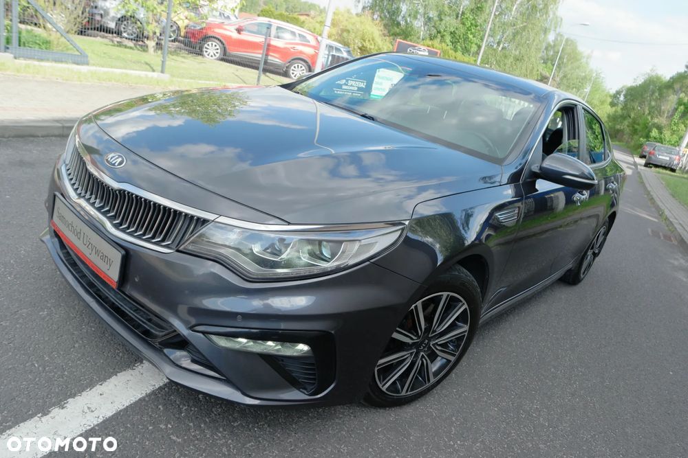 Kia Optima - 1
