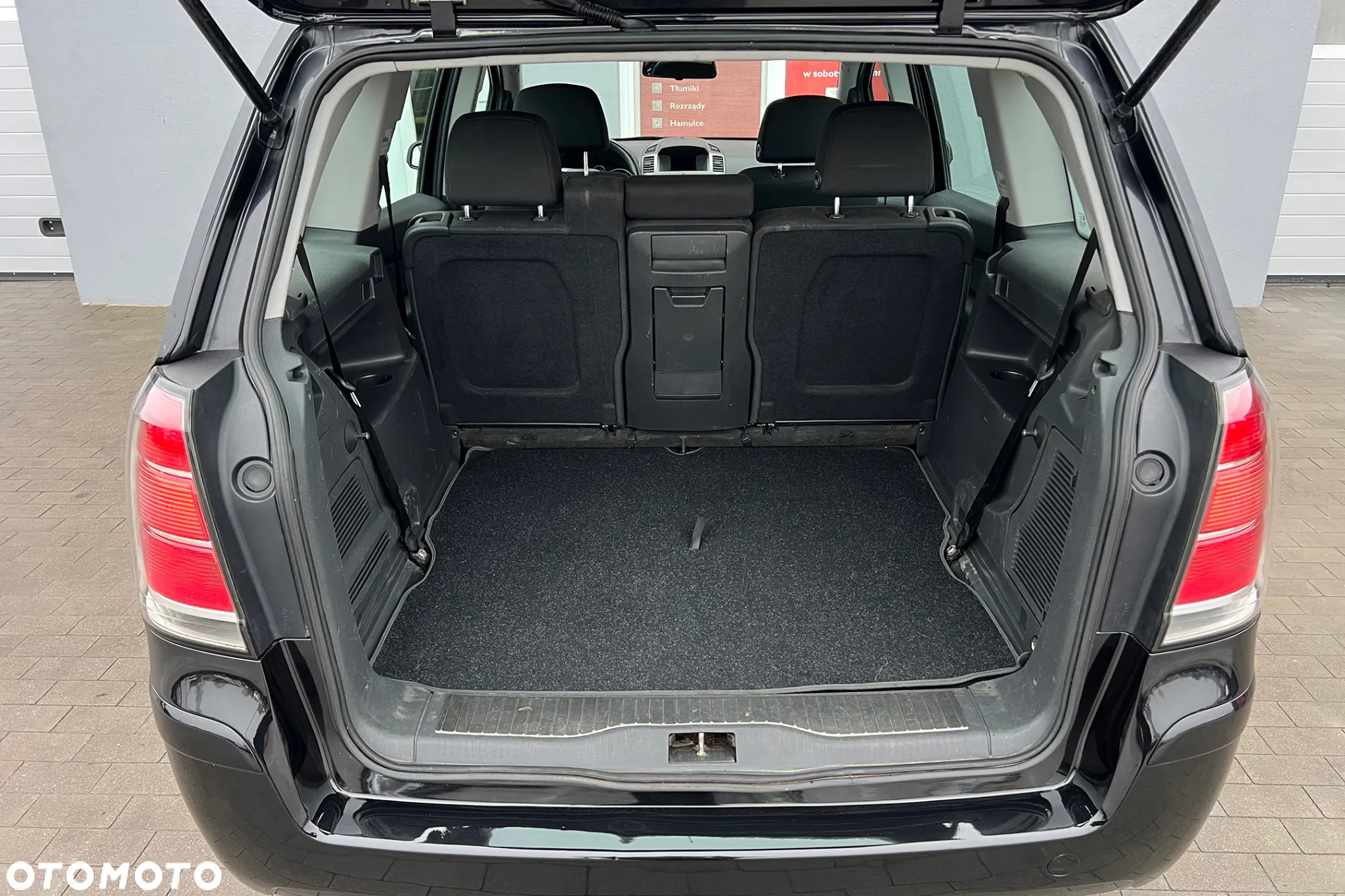 Opel Zafira 1.8 - 32