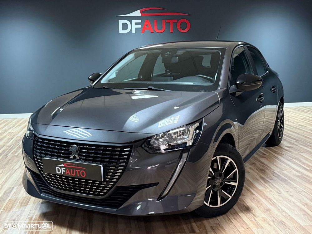 Peugeot 208 - 1
