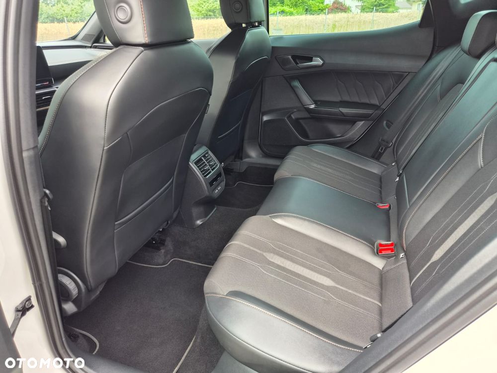 Cupra Formentor 1.5 TSI DSG - 34