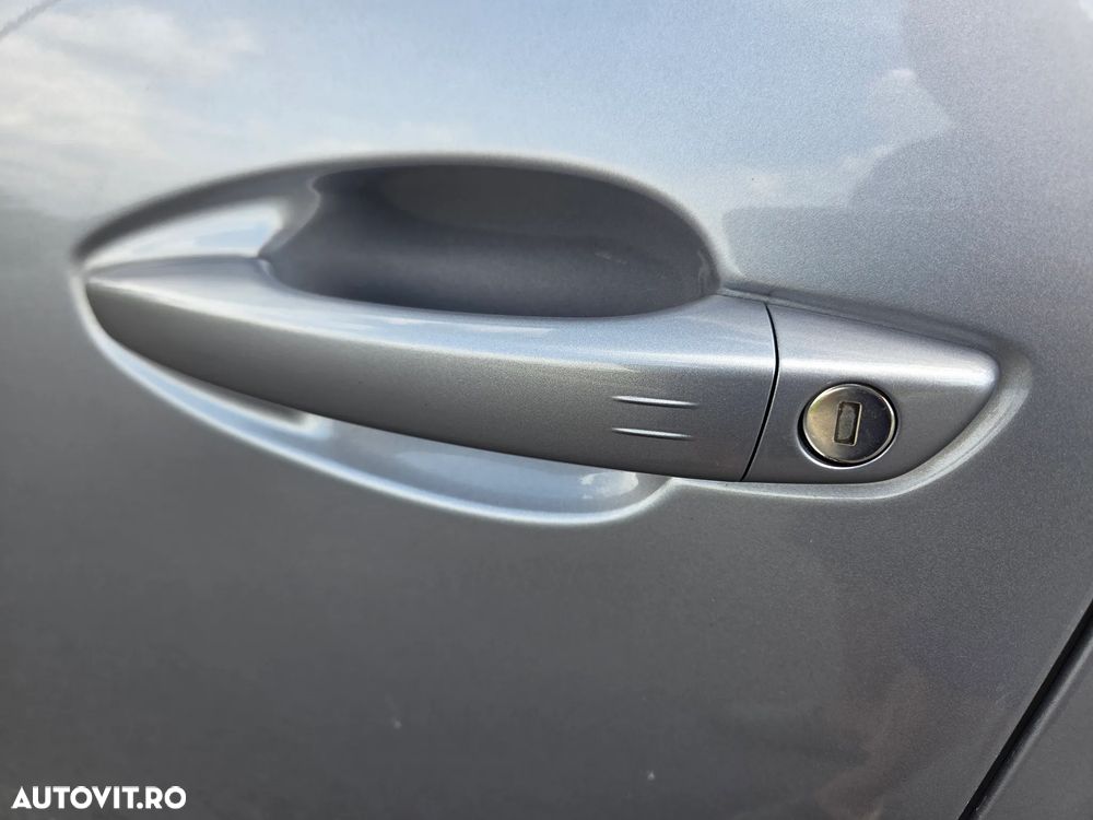 Peugeot 3008 PureTech 130 Stop & Start GPF EAT8 Allure - 29