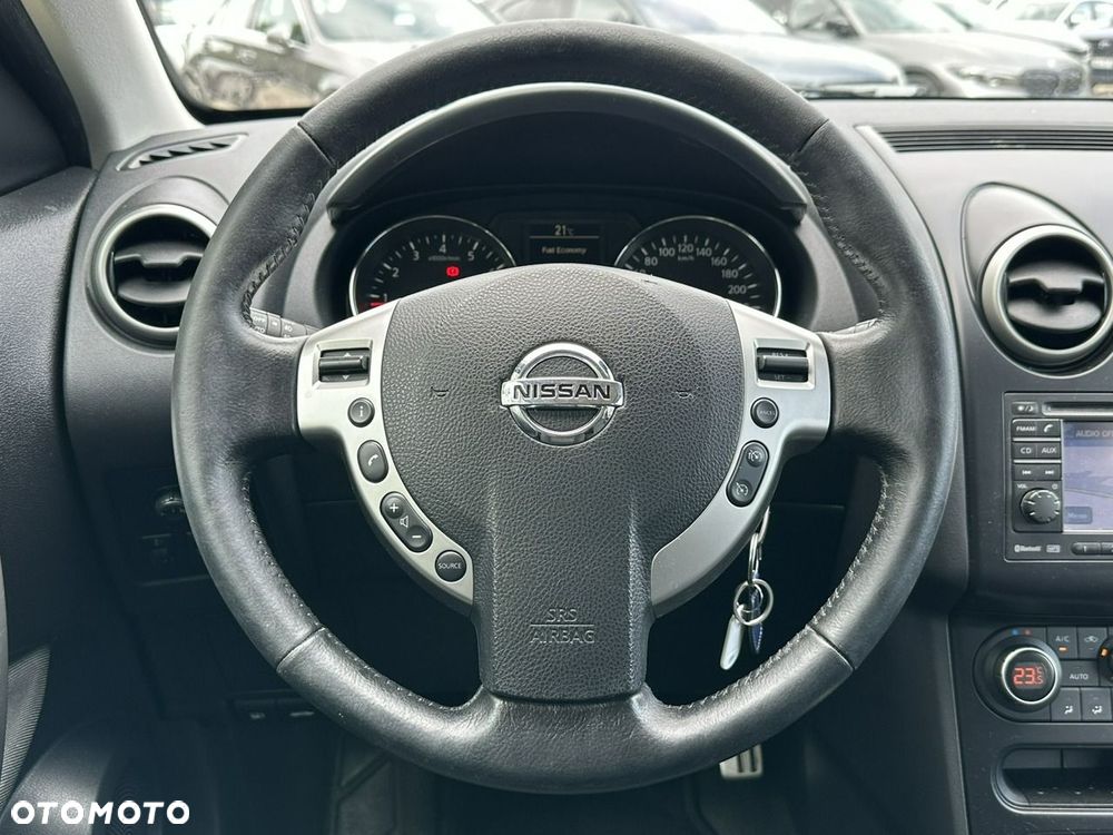 Nissan Qashqai - 22