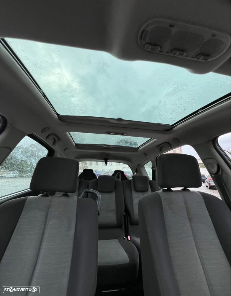 Renault Grand Scénic - 10