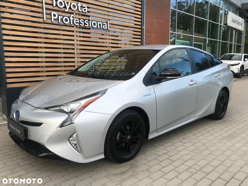 Toyota Prius 1.8 Hybrid Premium - 2