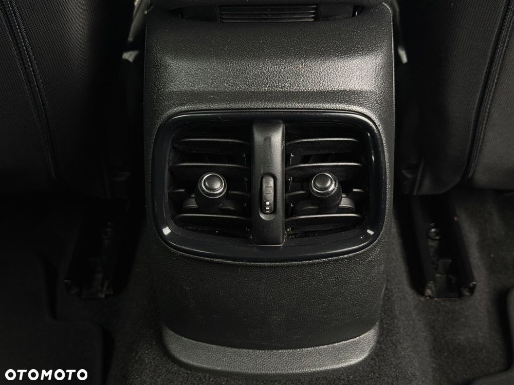 MINI Clubman One D Essential Trim - 29