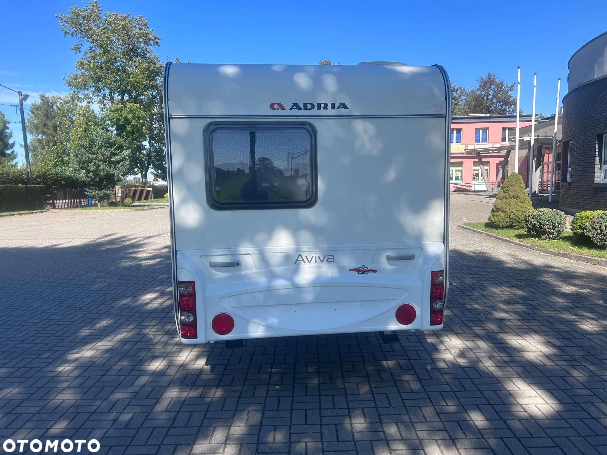 Adria Aviva 390 PS - 9