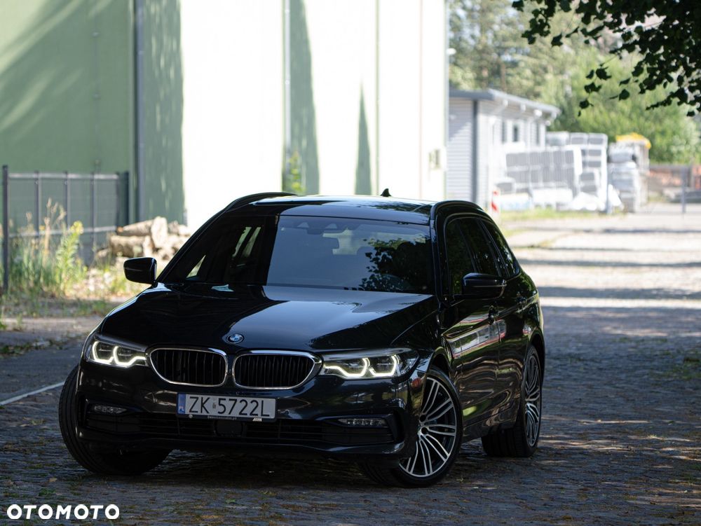 BMW Seria 5 530d xDrive Sport Line - 1