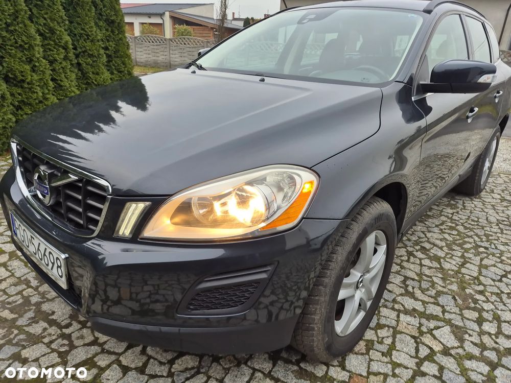 Volvo XC 60 D3 AWD Momentum - 33
