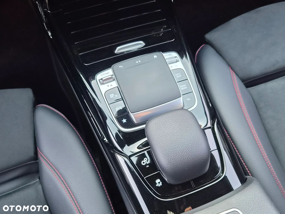 Mercedes-Benz Klasa A 35 AMG 4-Matic Edition 1 7G-DCT - 22