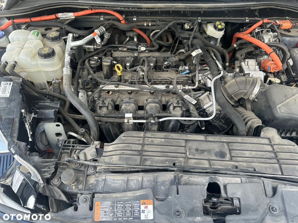 Ford Kuga 2.5 Duratec PHEV TITANIUM - 6