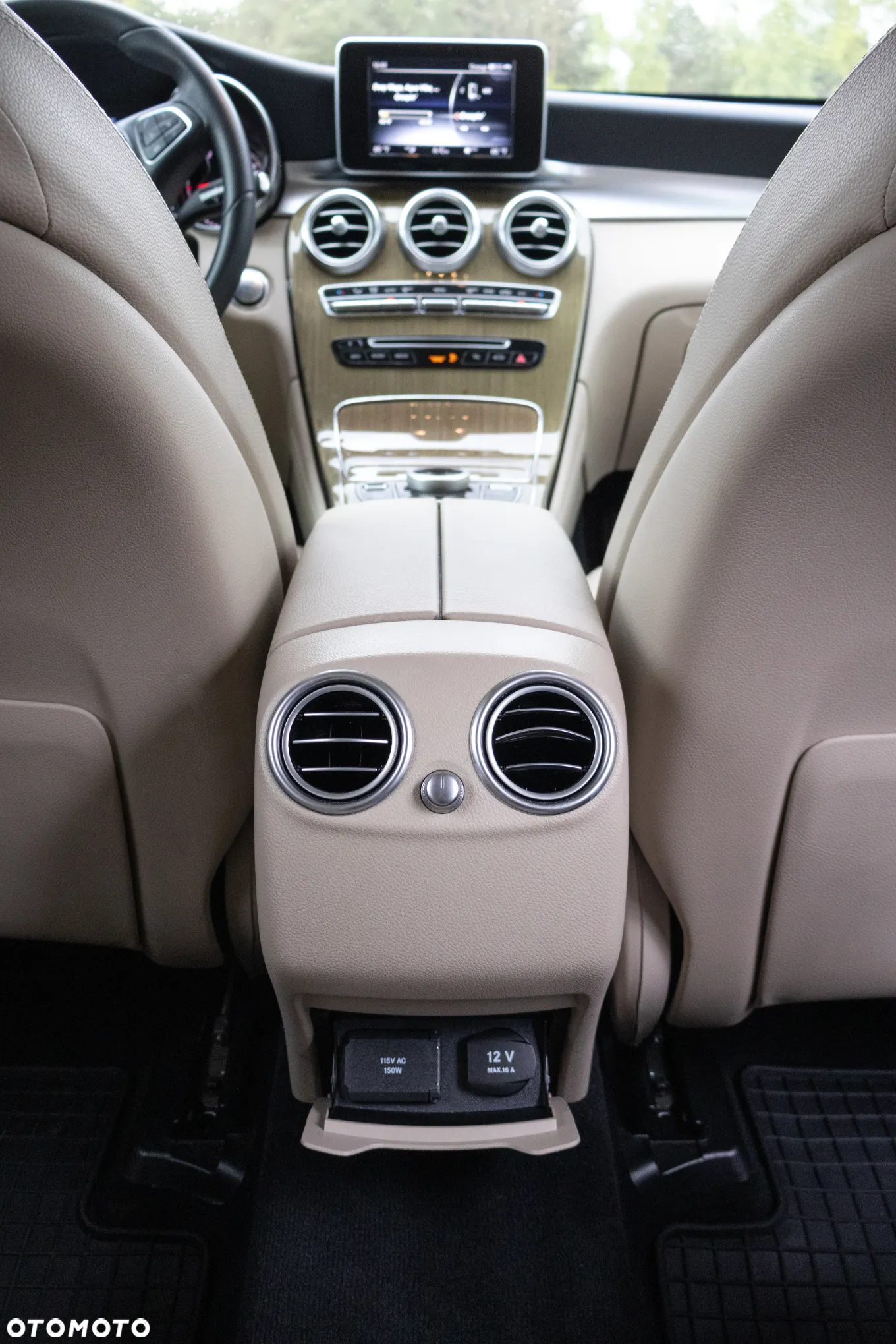 Mercedes-Benz GLC - 15